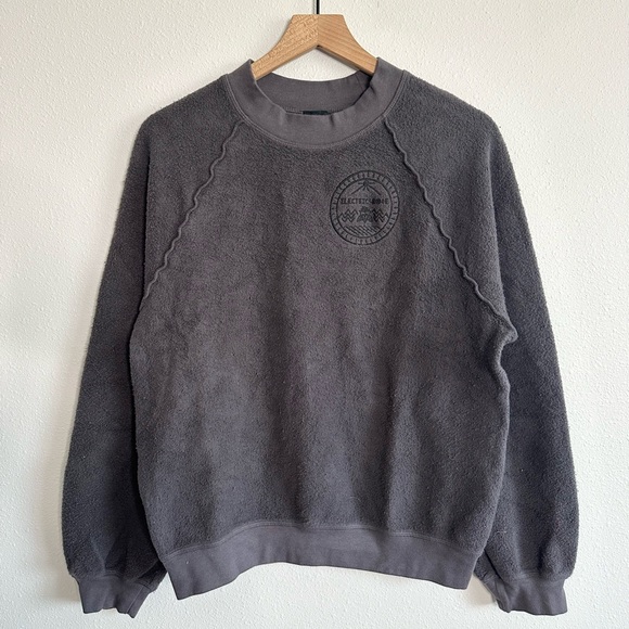 Electric & Rose Tops - NWT Electric & Rose Gray Sweatshirt Small